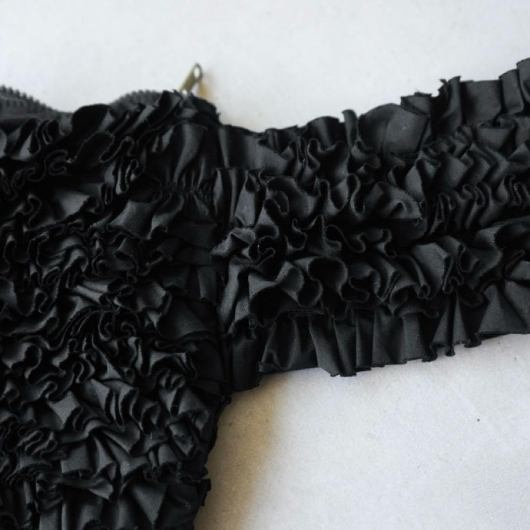 完売品　R&D.M.Co- オールドマンズテーラー　フリルボディバッグ　黒