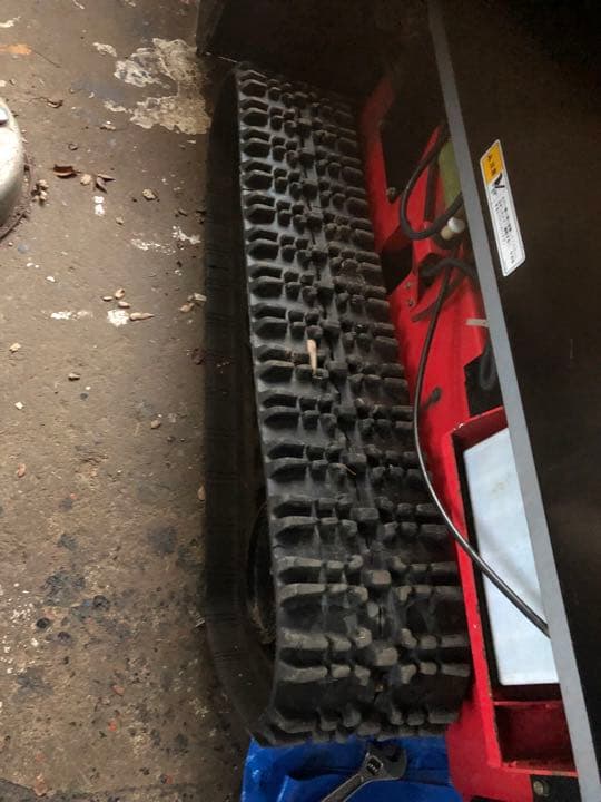 ヤナセ除雪機914HSTDジャンク売ります。