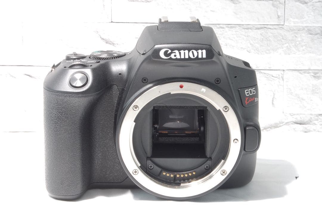 Canon EOS Kiss X10 望遠レンズ　Wi-Fi機能搭載 新品級