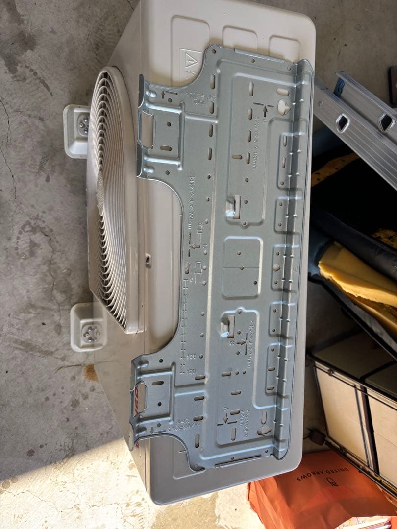 東芝ルームエアコン 2.2kw 6畳〜8畳向け 極美品 2024年製