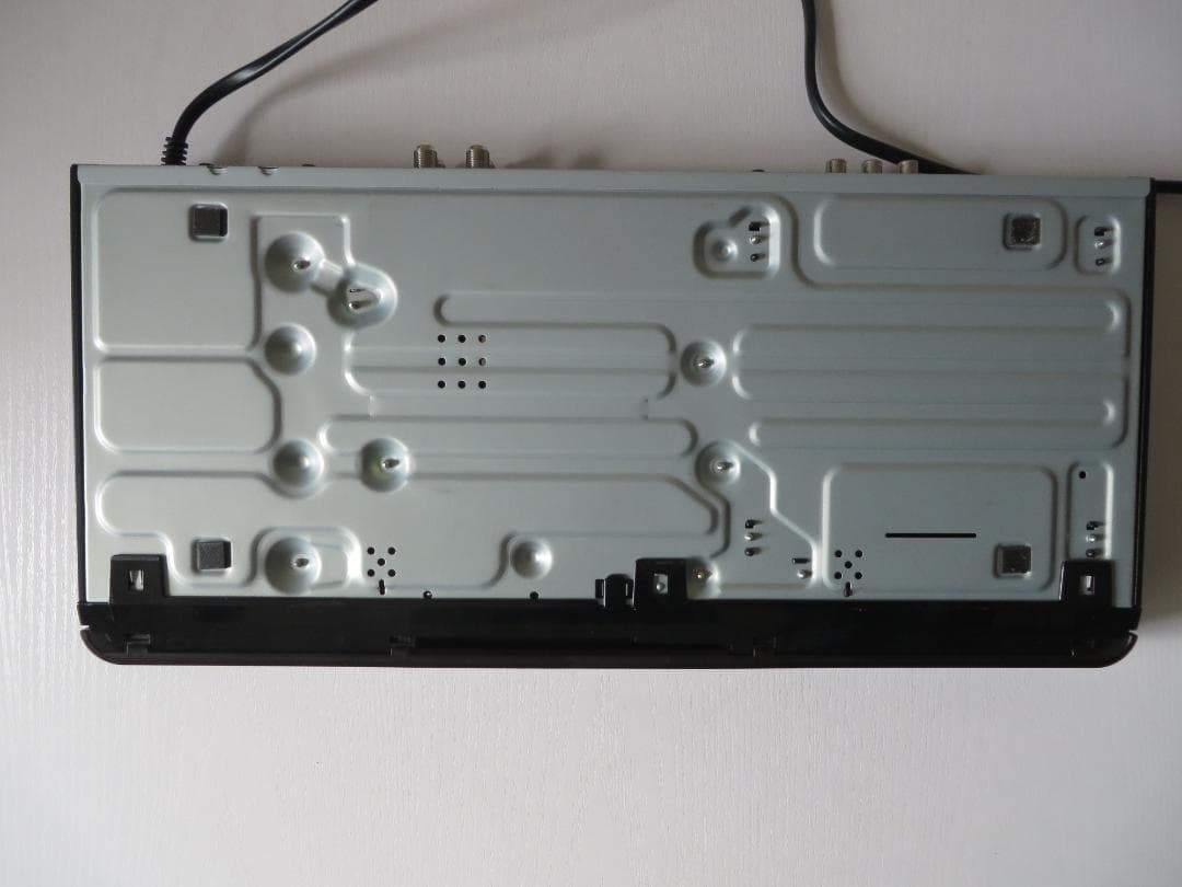 東芝ブルーレイレコーダー DBR-T2007 3D対応品 完動美品