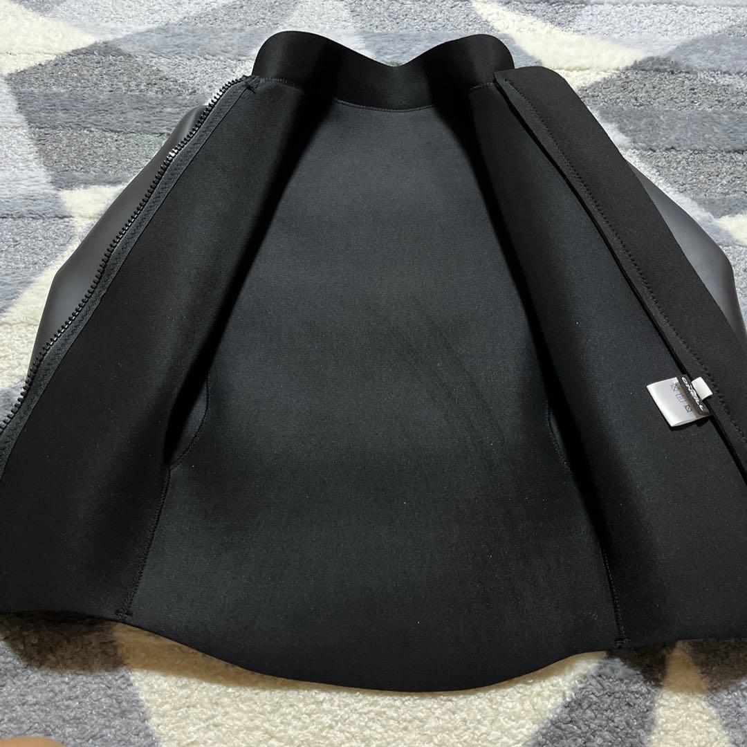 O'NEILL ブラック ロングタッパー