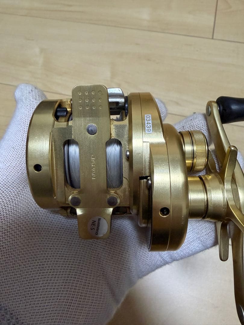 SHIMANO CALCUTTA CONQUEST 200HG ベイトリール