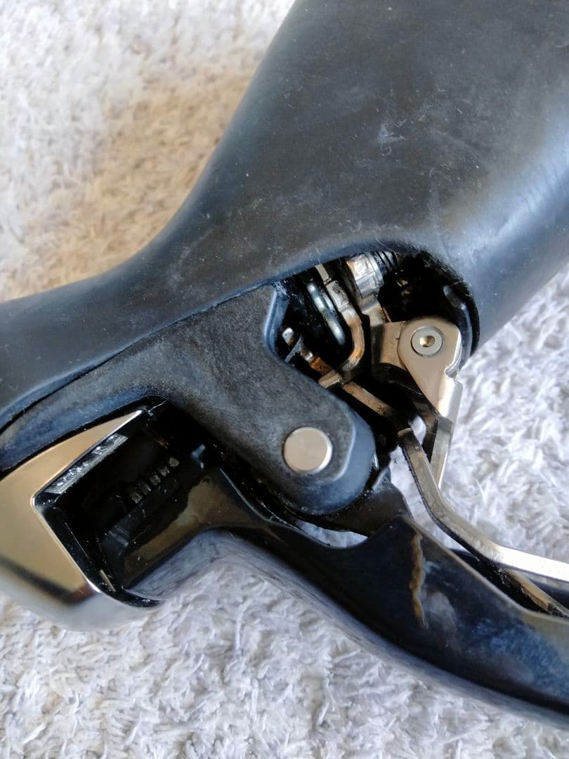 Shimano 105 １０速シフター ケーブル付き　ST-5700