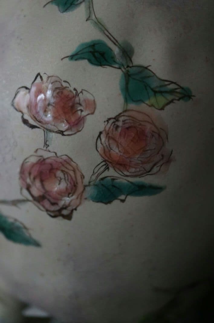 北井真衣さん　アニマルセラピー　壺　九谷焼