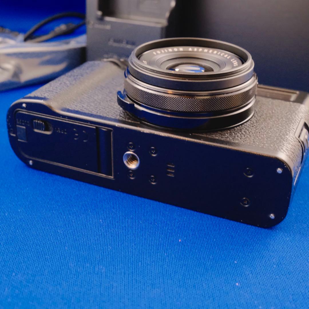 ★一時値下げ！★FUJIFILM X100F フィルムカメラ ブラック
