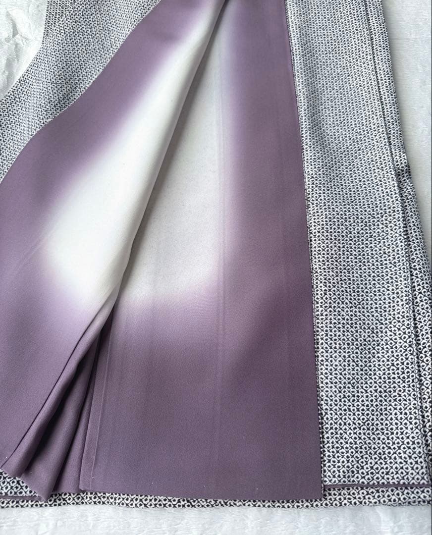 正絹　小紋　染め疋田　黒地