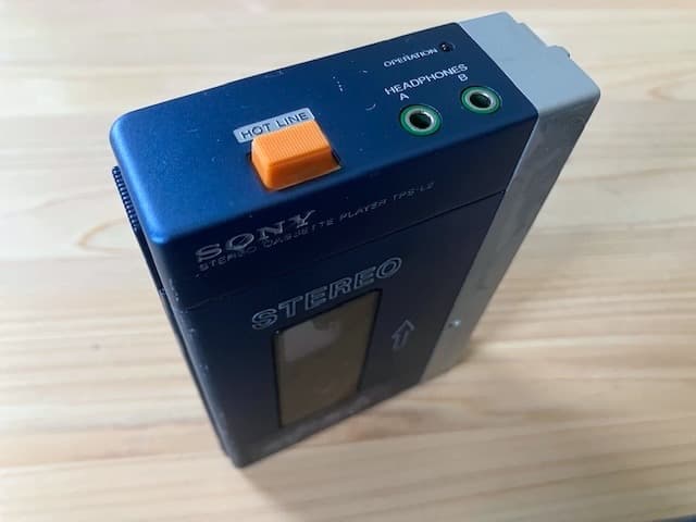 超希少品 高音質 整備済完全動作品 SONY TPS-L2 新品のヘッドホン付き