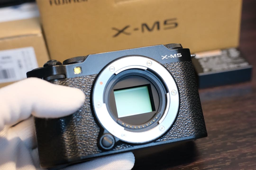 (美品)fujifilm x-m5おまけ多数(保証期間内)