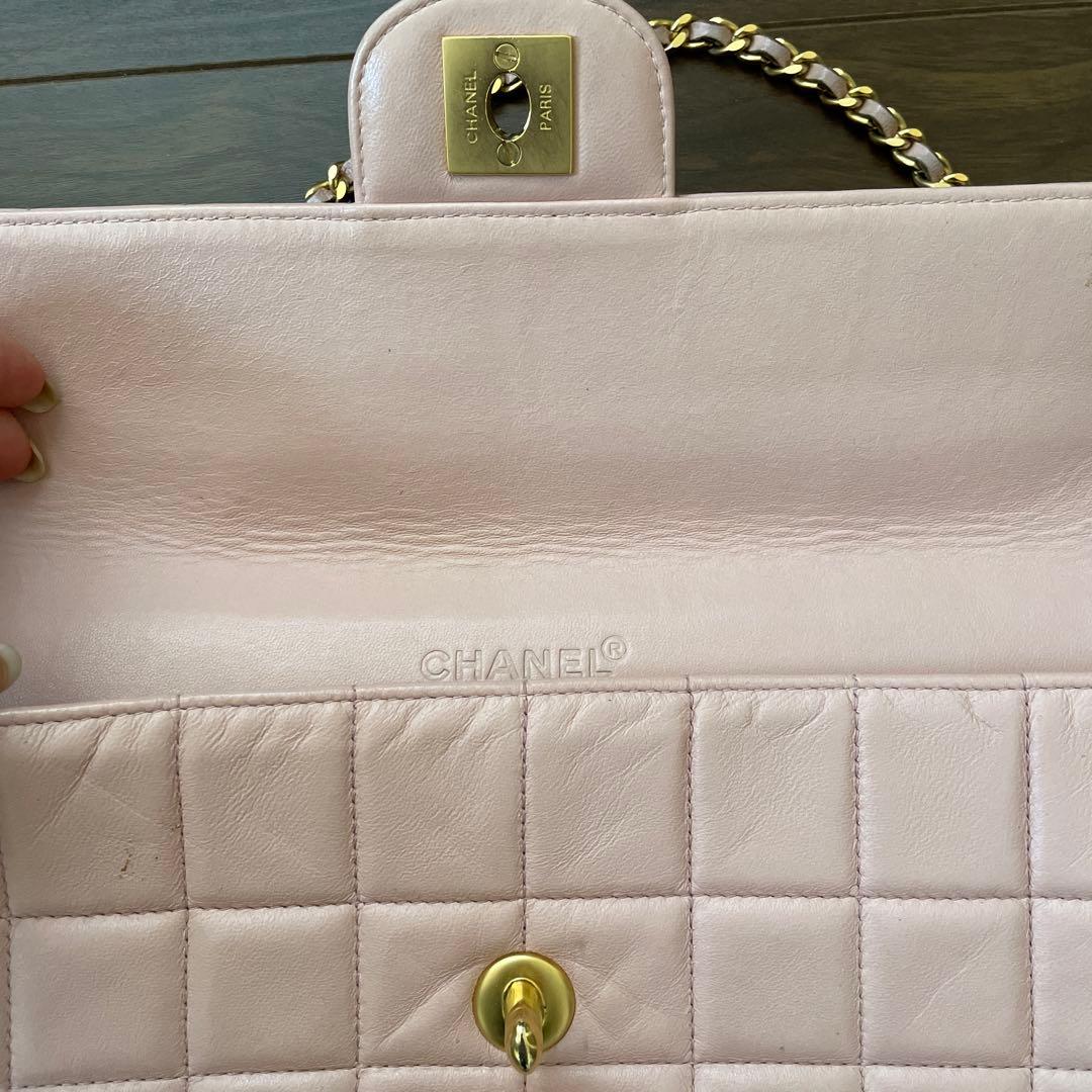 CHANEL シャネルチョコバーピンクラムスキン　ショルダー　バッグ