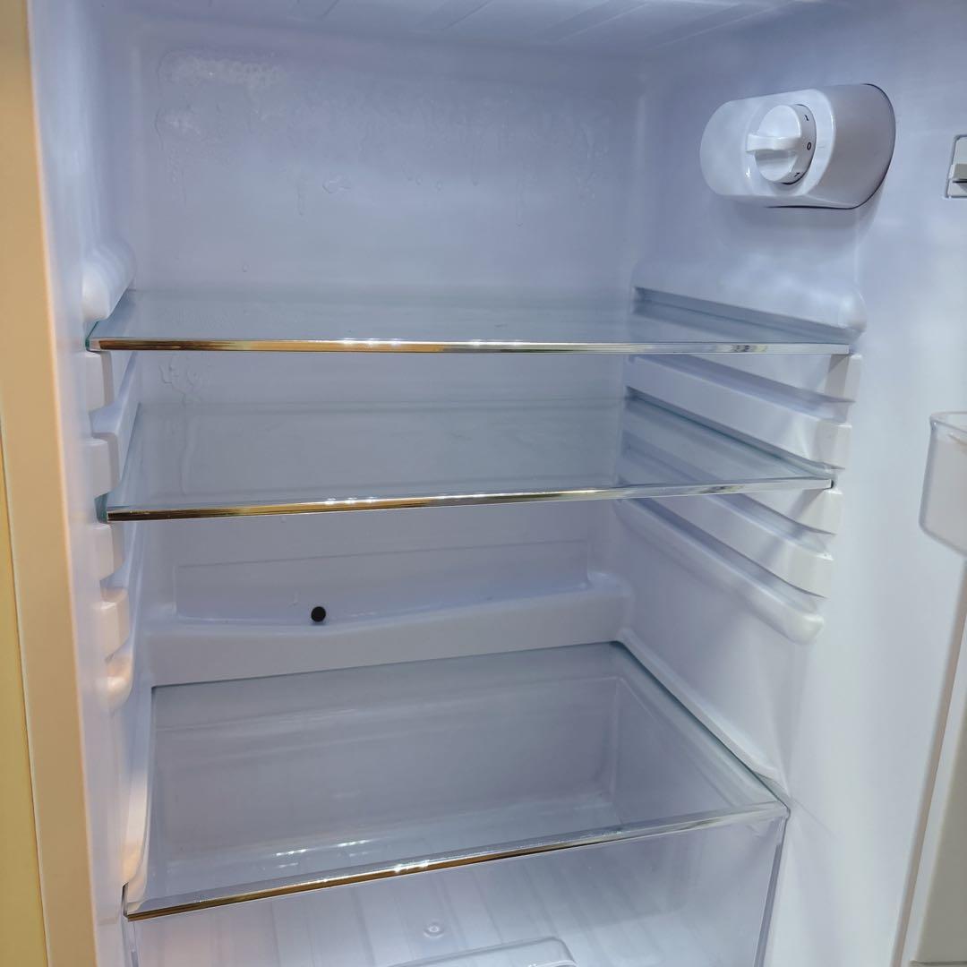 レトロ冷蔵庫 130L ホワイト