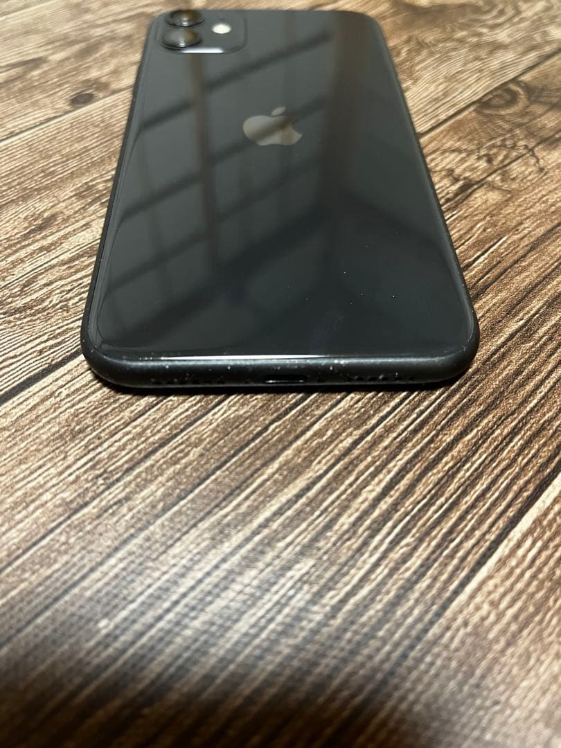 Apple iPhone 11 ブラック　64GB