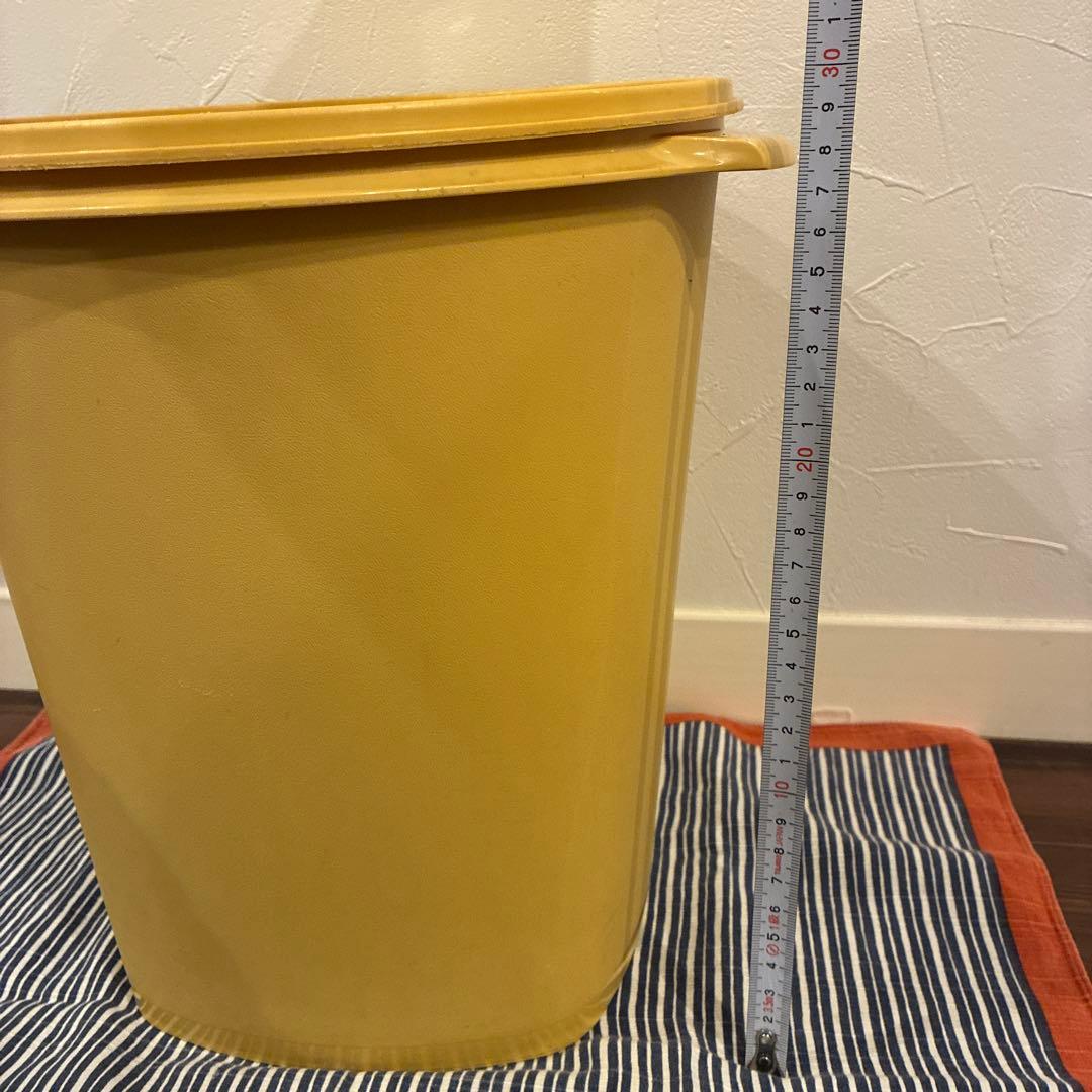 タッパーウェア　マキシクイーンデコレーター　保存容器　11L