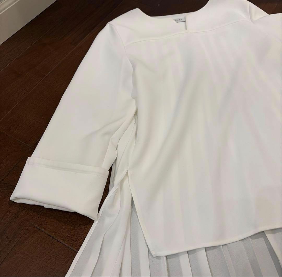 ADORE アドーア　ミドルジョーゼットバックプリーツブラウス