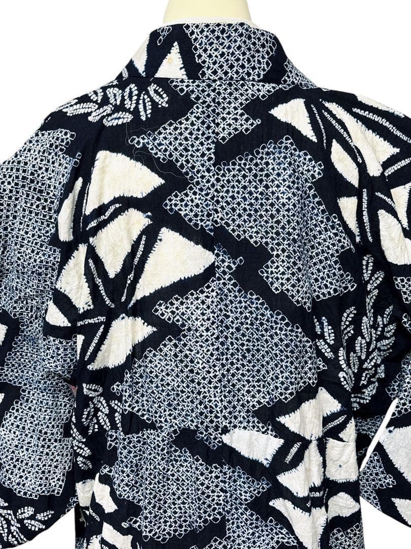 A53有松鳴海絞り 浴衣 花 綿　紺青