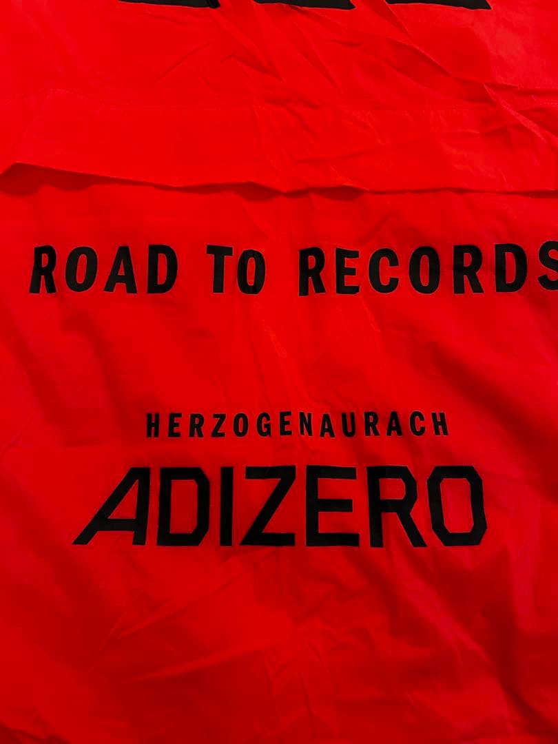 adidas アディゼロ Road to Records パーカー L 新品