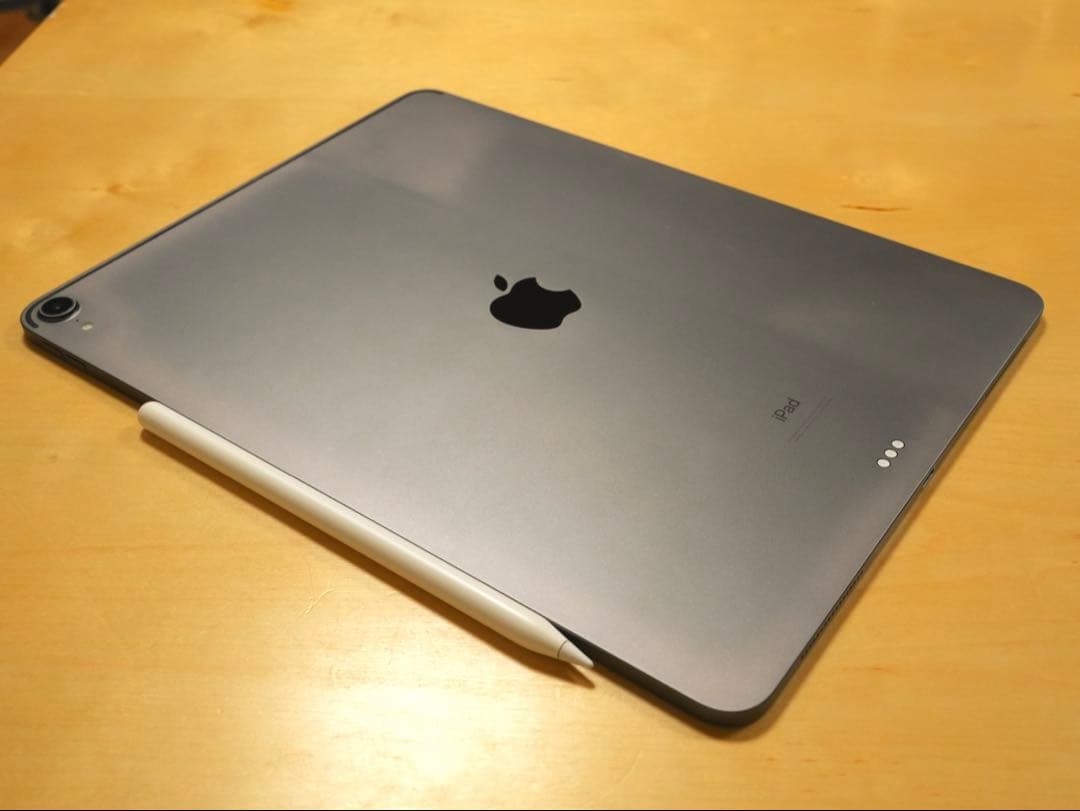 91%ペン付：12.9インチiPad Pro Wi-Fi 64GB （第3世代）