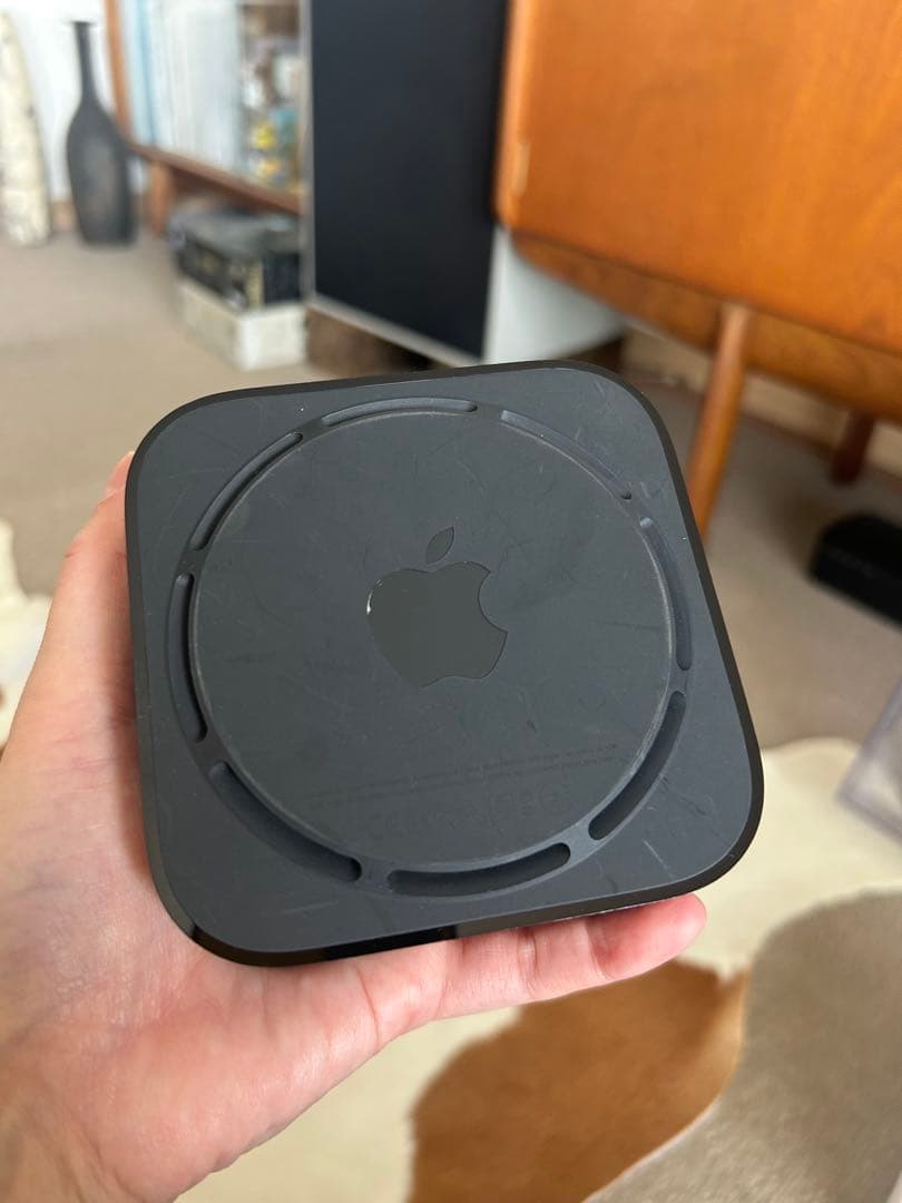 AppleTV 4K 32GB 純正のケーブル付き