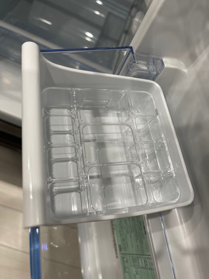 2024年製 Hisense 2ドア冷凍冷蔵庫ブラック HR-D16F/FB