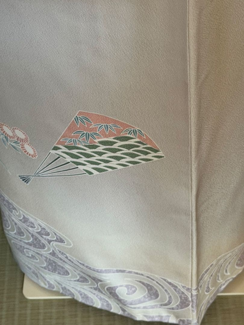 訪問着フルセット、扇面、流水、牡丹と四季の花　グラデーション　しつけ付き未使用品