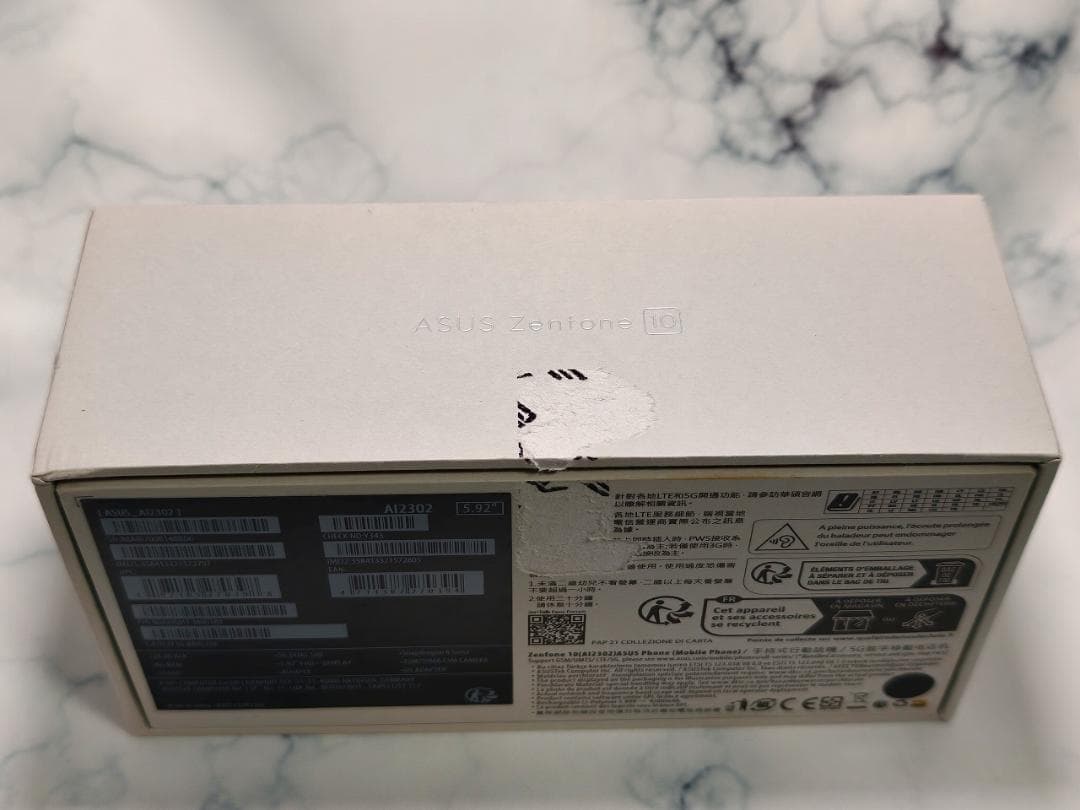 ASUS Zenfone 10(メモリ8GB/ストレージ256GB/ブラック)