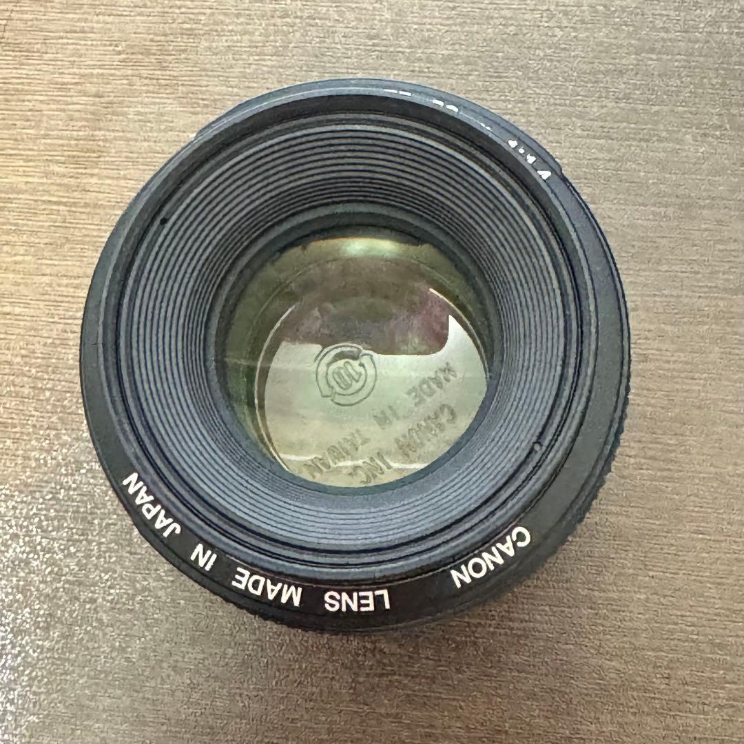 キヤノン EF50mm F1.4 USM