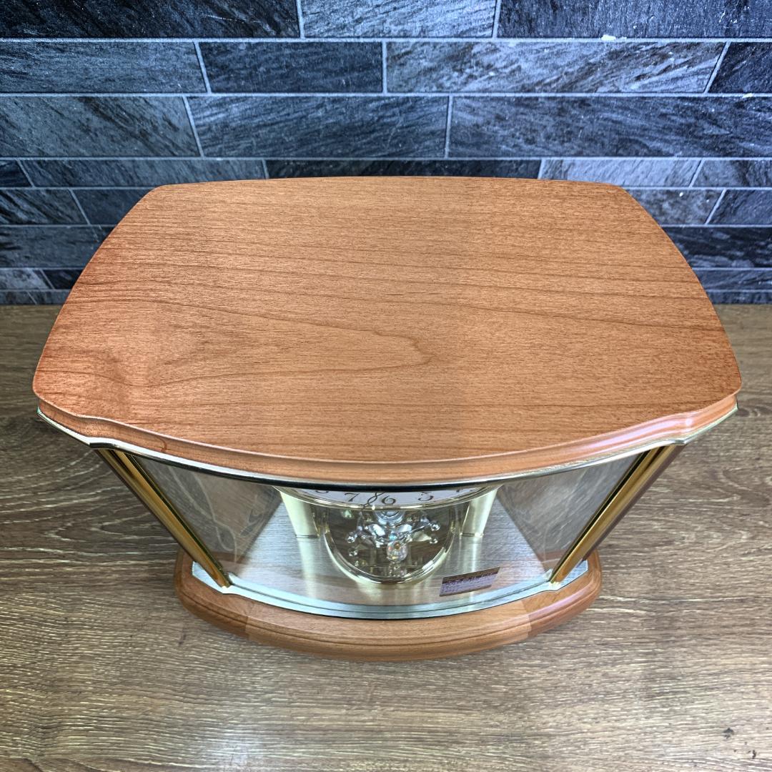 高級時計　SEIKO　セイコー　EMBLEM 　エンブレム　回転飾り電波置き時計