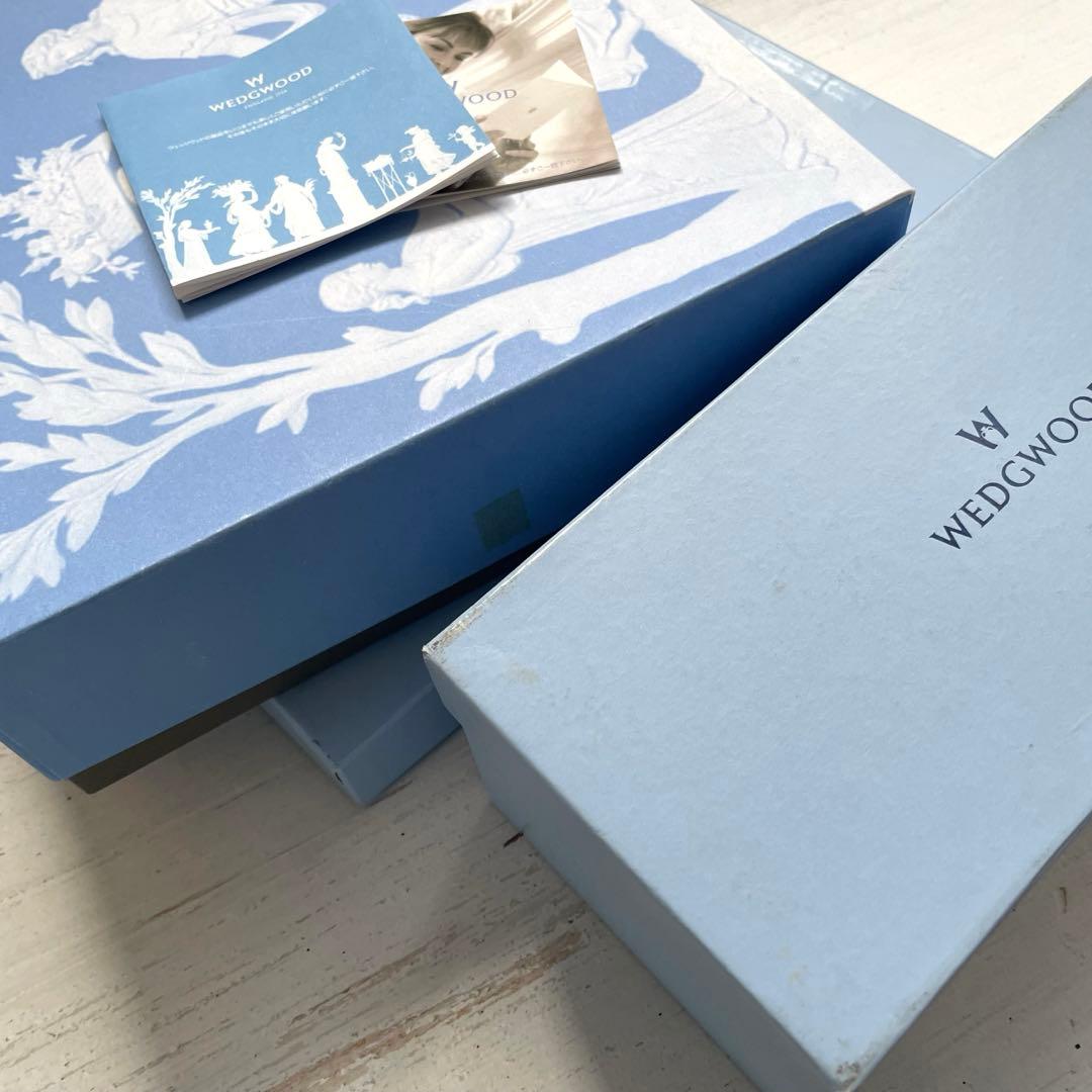 新品箱ありストロベリー＆バインエスリアルスクエアボール4点セット