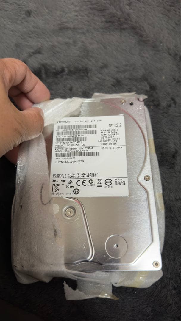 外付けハードディスク・ドライブ Hitachi 1TB new SATA 6.0