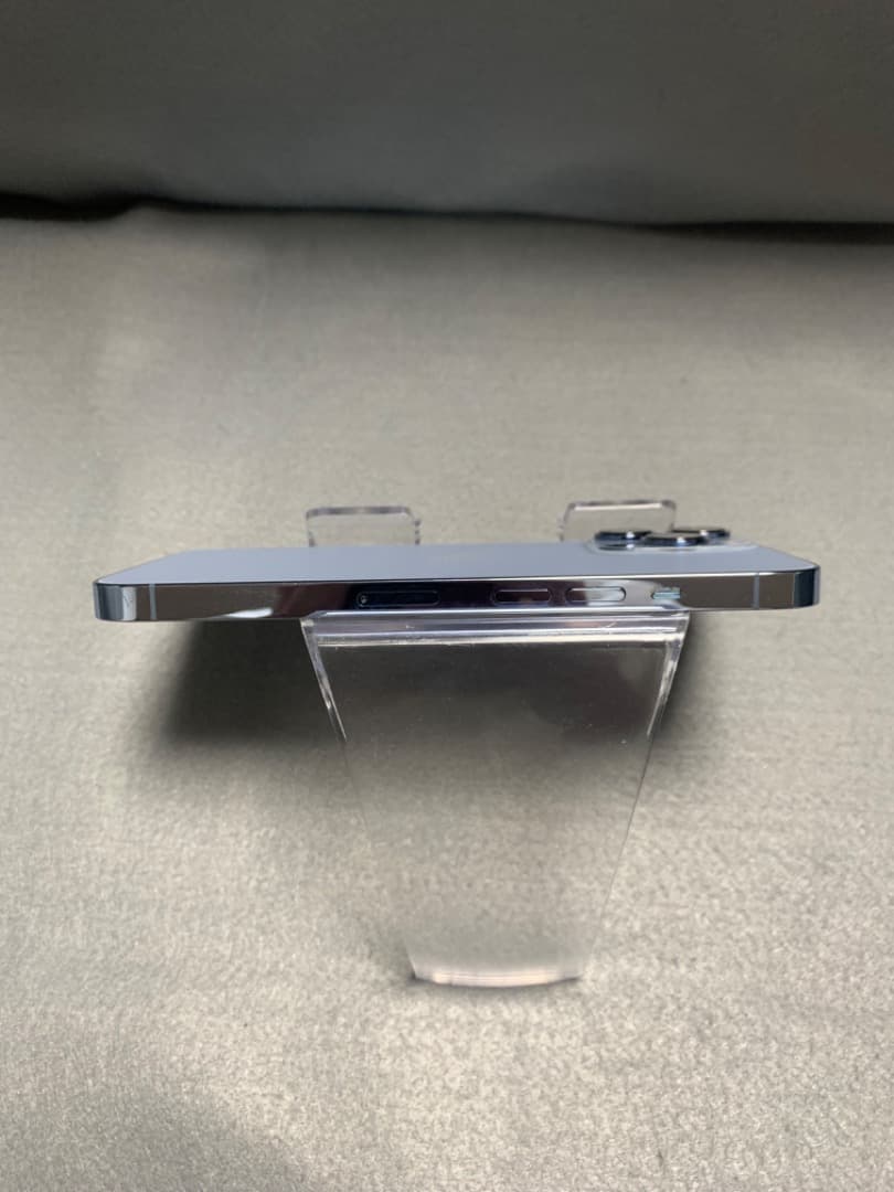 美品 Appleストア版 SIMフリー iPhone13 Pro 128GB