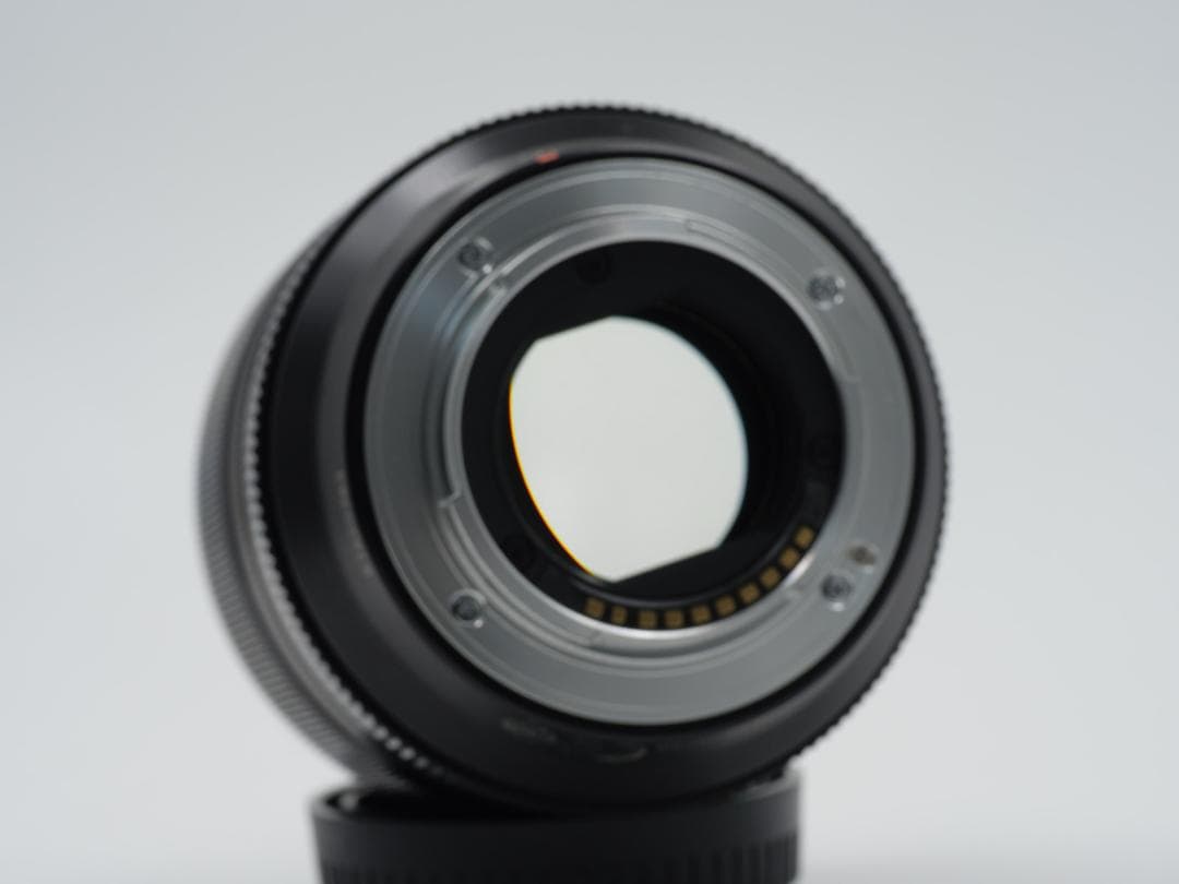 【美品】Fujifilm XF 56mm F1.2 R レンズ