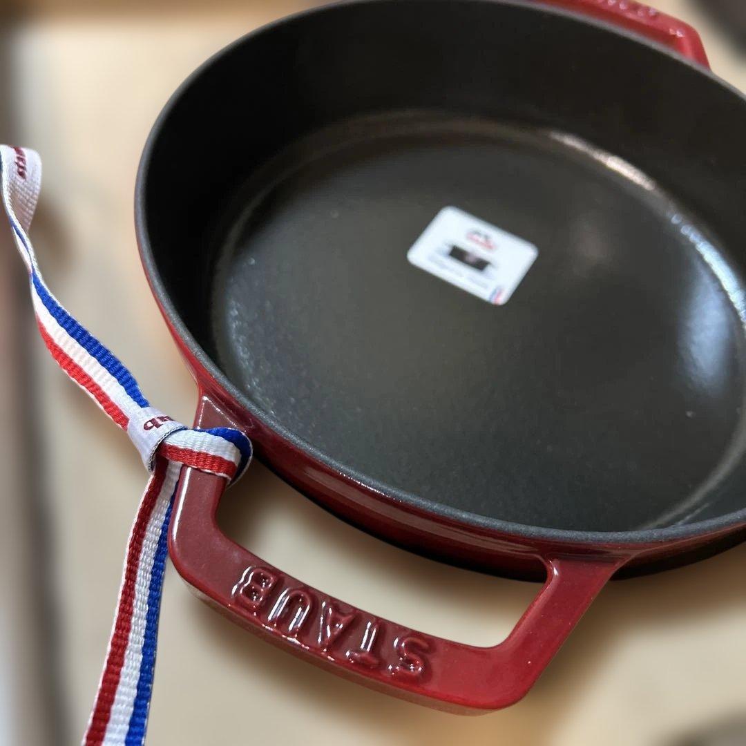 staub 鋳鉄製 両手フライパン 20cm チェリー