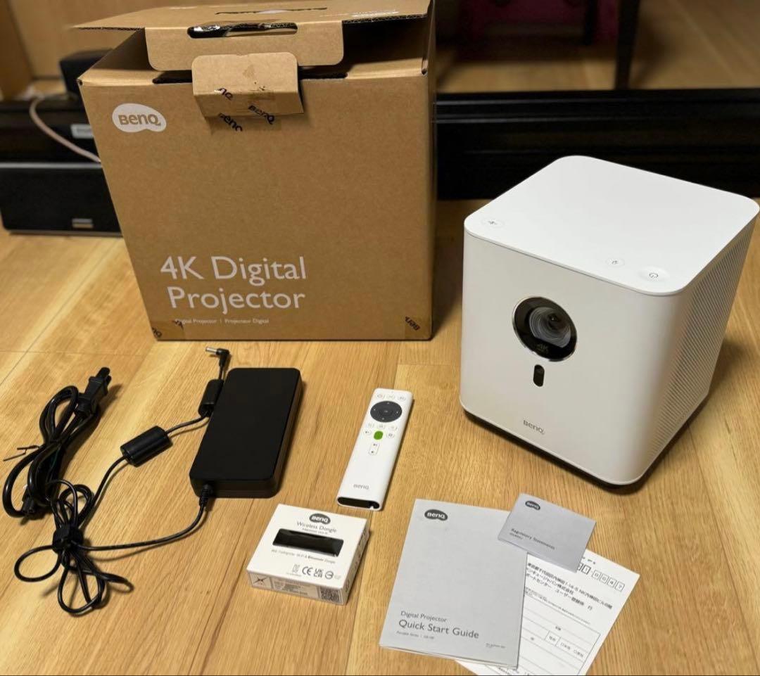 BenQ 4K UHD HDR プロジェクター