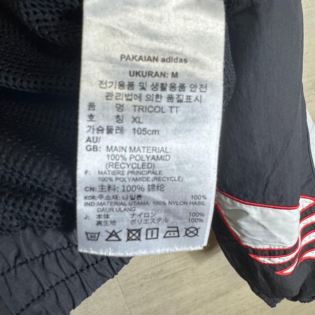 adidas　アディダス　トレフォイル刺繍　黒　ナイロンジャケット　L 目黒蓮