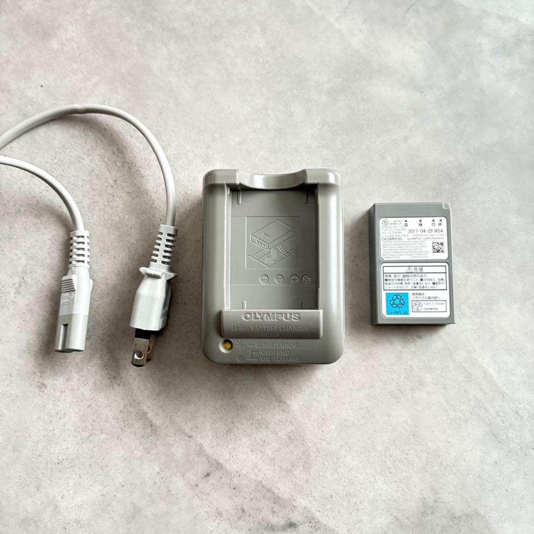 オリンパス E-PL8 ホワイト