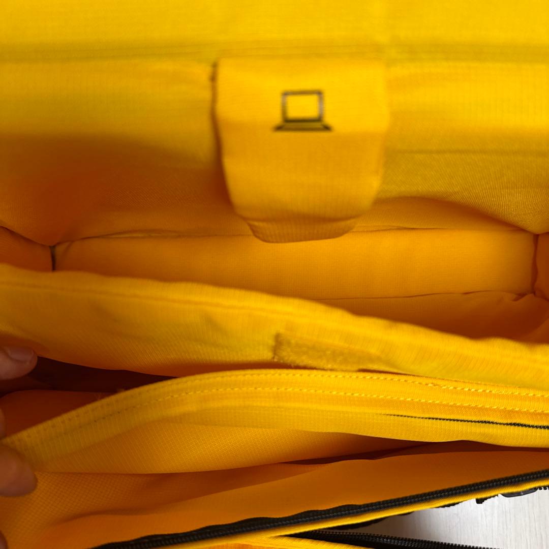 KATA カメラバック ブラック ビジネスバッグ ノート型パソコンカバン