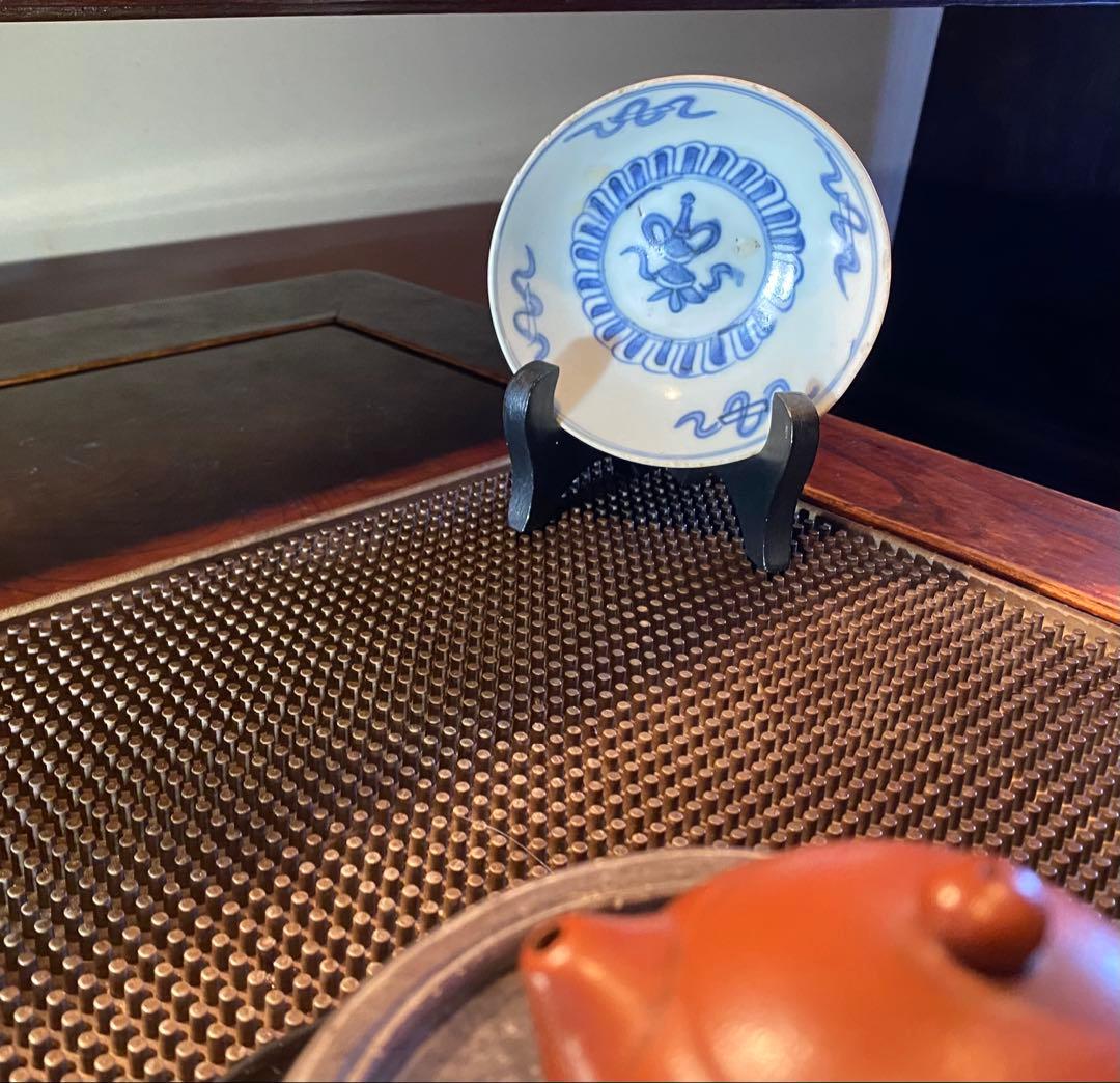 中国汕頭・スワトウ染付絵皿　鑑賞台付 沈船品・ヴィンテージ　レア ・台湾茶器