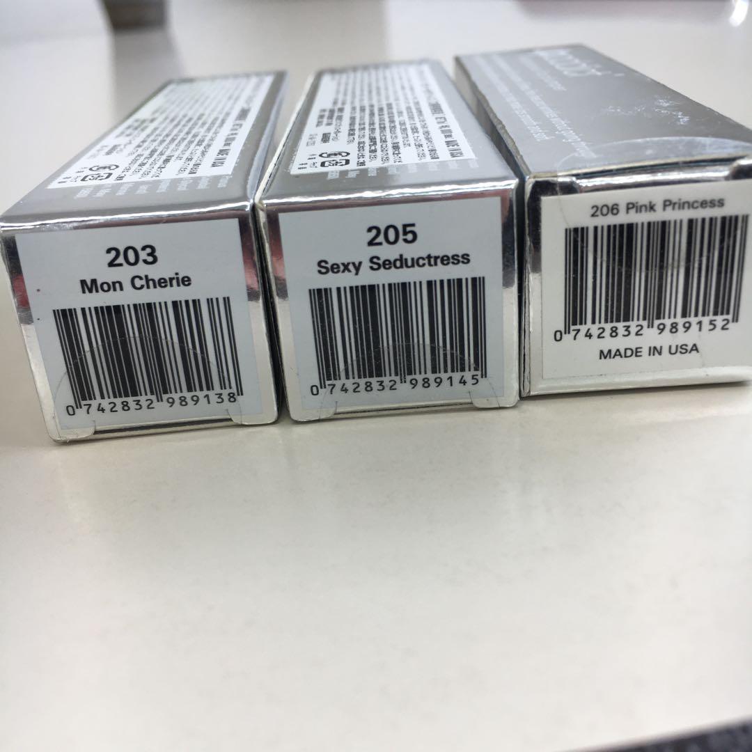 【新品未開封】Lipaddictボリューミーリッププランパーグロス　3本セット