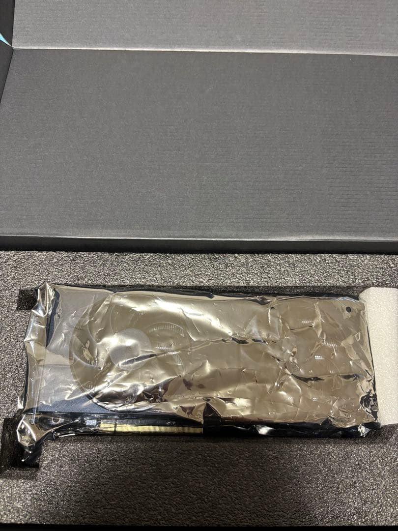 AMD Radeon RX7800XT グラフィックボード