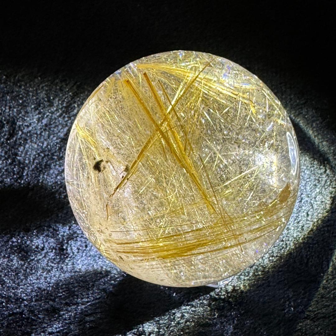 金運アップ◇ゴールドルチルクォーツ◇丸玉　約43.9㎜