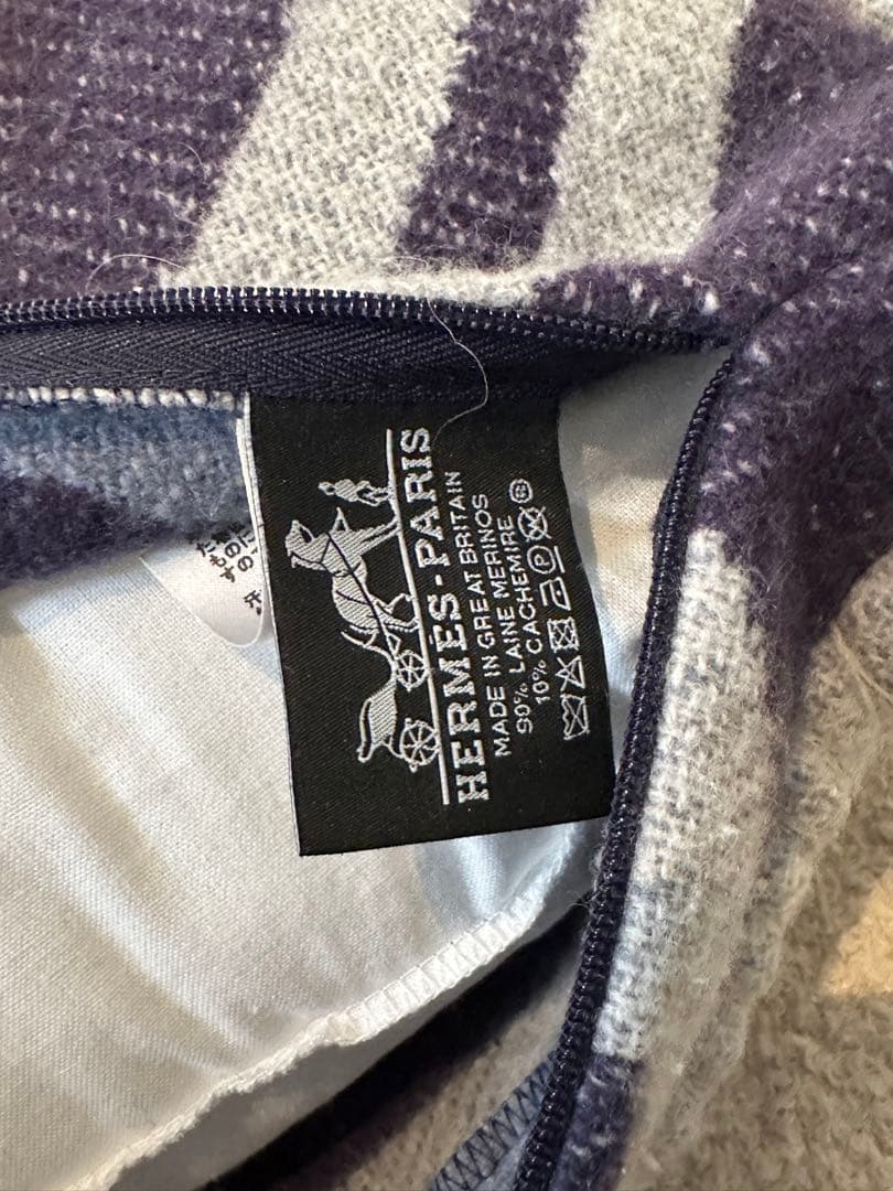 L*7様 ⭐️【全国送料無料】定価13万　HERMES エルメス　クッション　ピ
