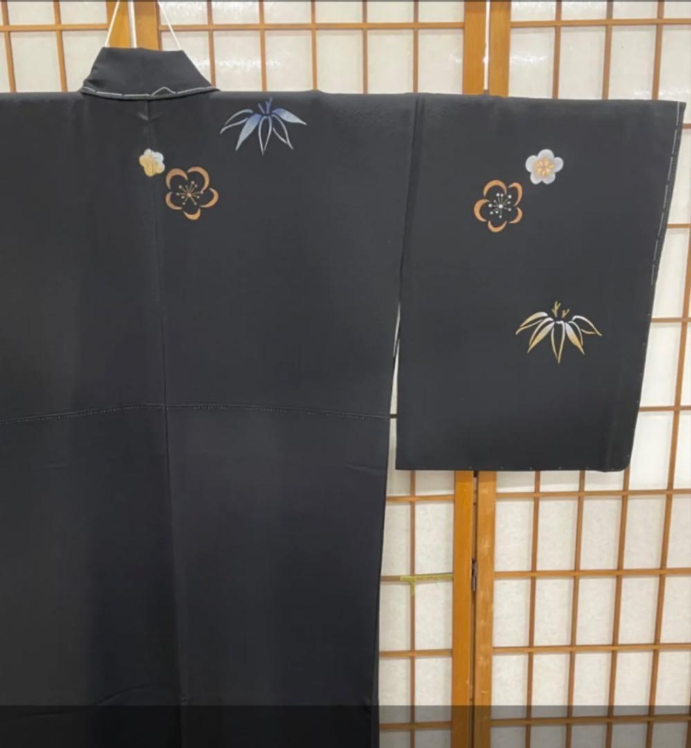 世界に一枚‼︎ 付下げ訪問着‼︎ 黒地・梅と笹（手描き）