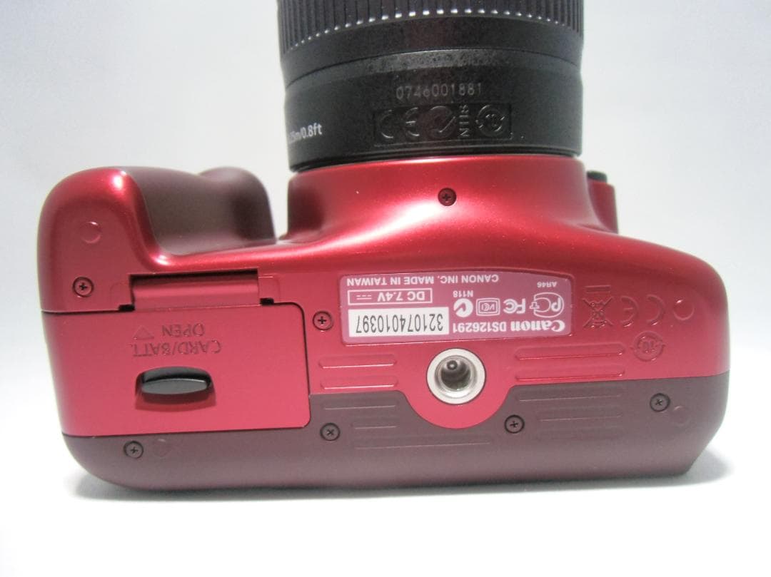 Canon EOS Kiss X50 レッド ダブルズームキット B062