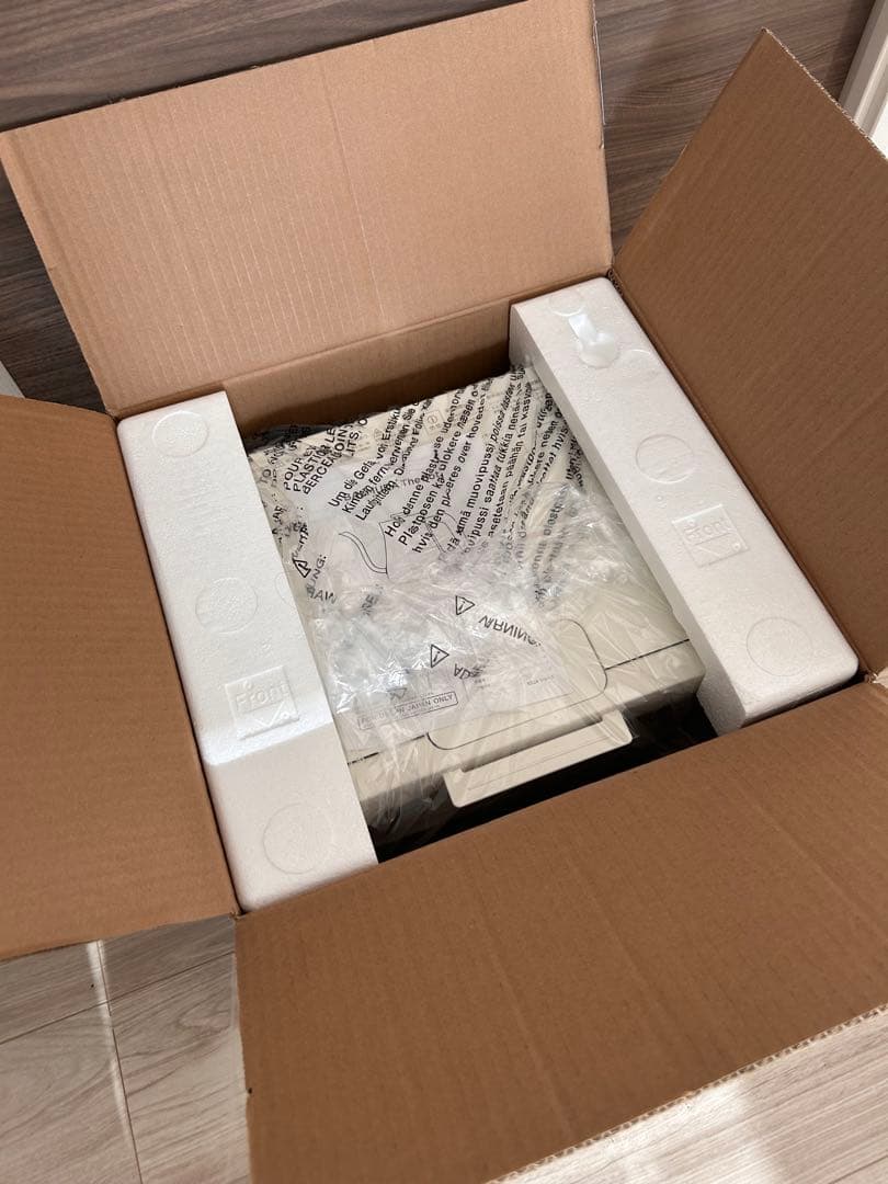 2021年製　バルミューダ トースター