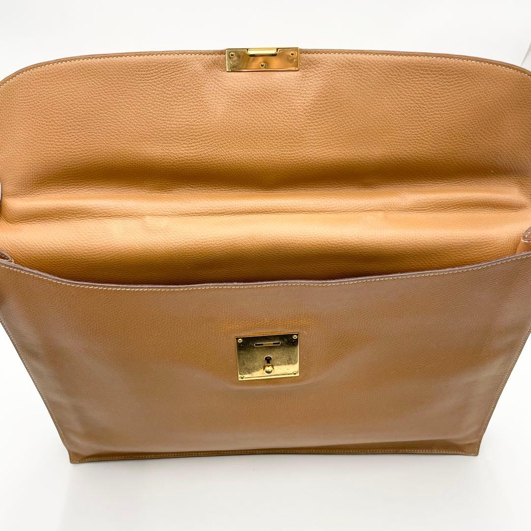 人気モデル✨エルメス　キリウス　ビジネス　ブリーフケース　クシュベル