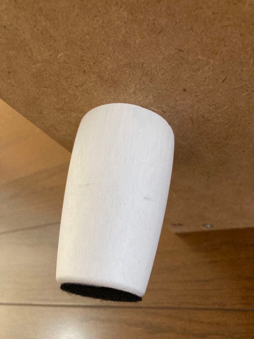 ニトリ 机 デスク【組立済そのまま使える】【送料込】白 モダン 北欧 ガラス戸