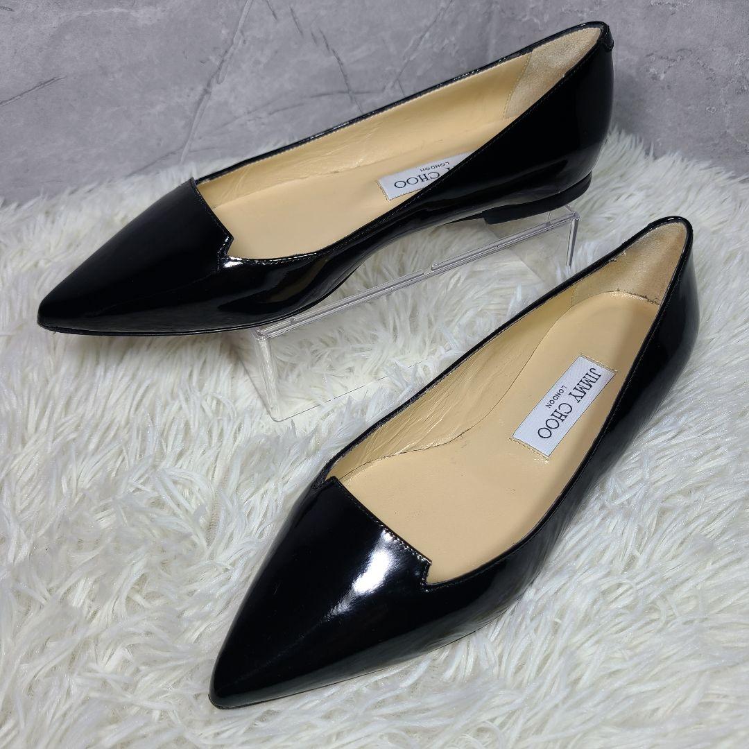 【JIMMY CHOO】Attila　アティラ　ブラックエナメルフラットシューズ