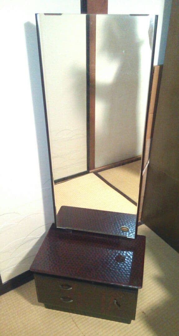 鎌倉彫風 鏡台　ドレッサー　アンティーク　ヴィンテージ　化粧台　収納家具