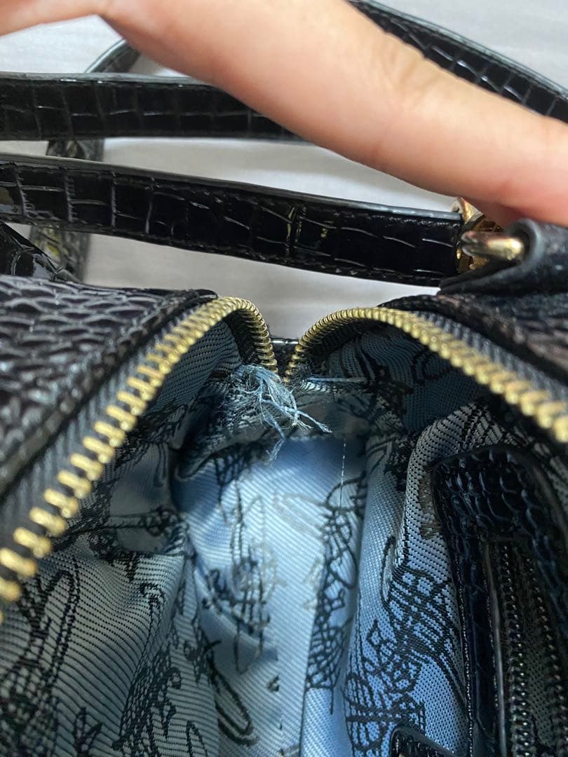 ヴィヴィアンウエストウッド ショルダーバッグ