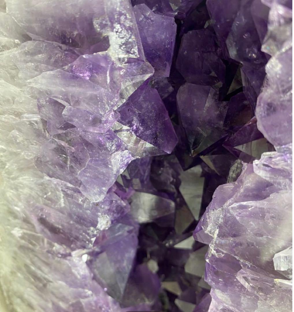 アメジスト高品質　特大天然石開運浄化18kg パワーストーン